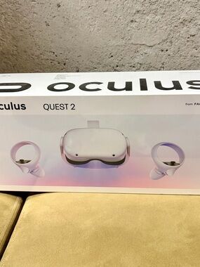 Oculus Quest 2 VR Headset with Controllers